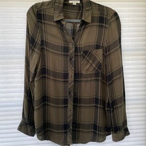 beachlunchlounge Soft Flannel Button Down